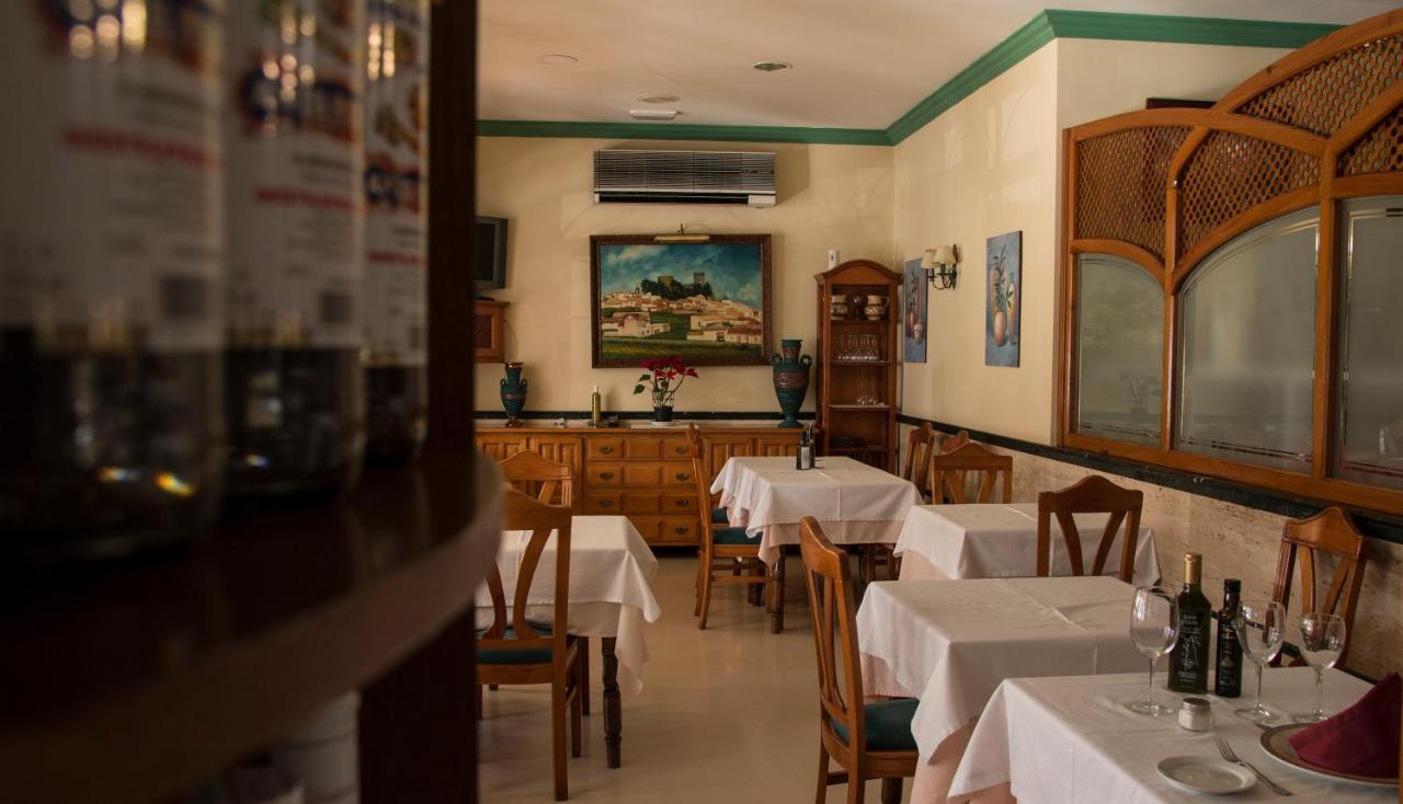Hostal Restaurante El Cary Montemayor Dış mekan fotoğraf
